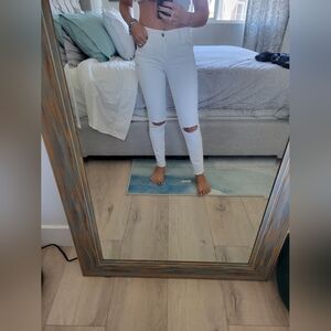 Old Navy Rockstar Women's White Skinny Jeans Size‎ 2